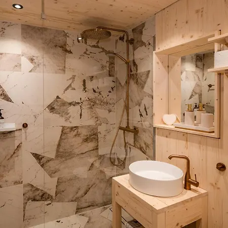 Apartment Appartamaint Tscherv Arosa