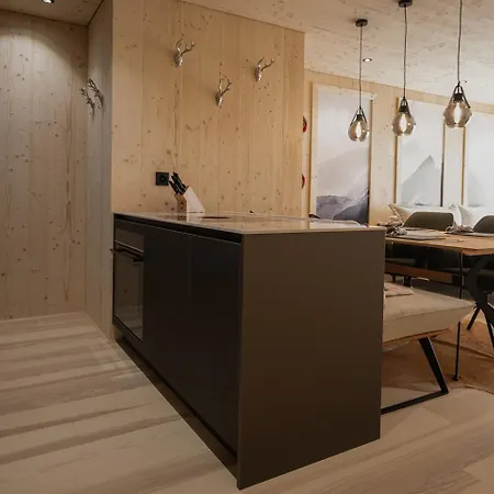 Apartment Appartamaint Tscherv Arosa
